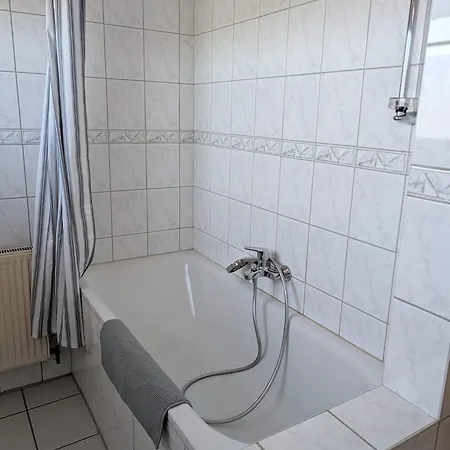 Ibb Ferien- Monteurwohnung 3 Schlafzimmer 3 Betten * Ibbenbüren